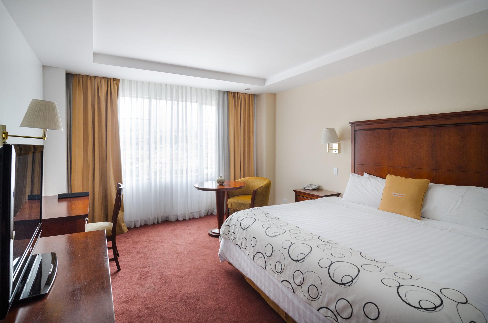 Sonesta Hotel Loja Bagian luar foto